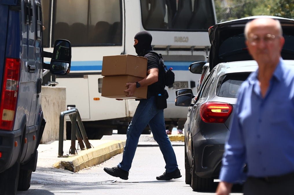 Ληστεία στην Κάτω Τιθορέα: Αρνήθηκε τον ρόλο του αρχηγού ο 30χρονος φερόμενος «εγκέφαλος» της οργάνωσης – Τι