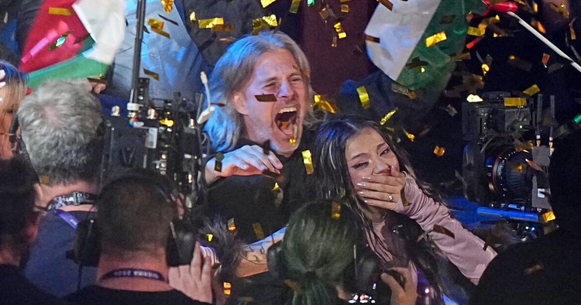 Politico: Πώς η Ντάρα και το…Babaranga έσωσαν τη Eurovision από το Ισραήλ
