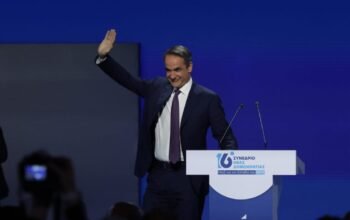 Μητσοτάκης: Ο σίγουρος δρόμος περνάει από την τρίτη θητεία