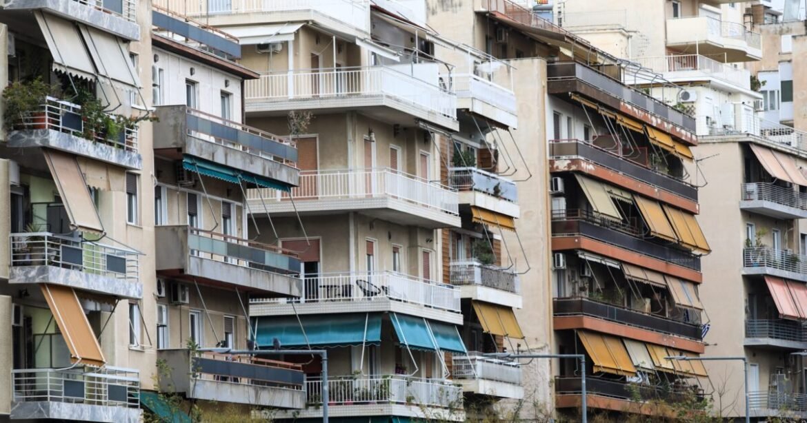 Ανακαινίζω: Μπαίνει σε «ράγες» το πρόγραμμα για τις κλειστές κατοικίες – Τέλη Μαΐου ο έλεγχος επιλεξιμότητας μέσω gov.gr
