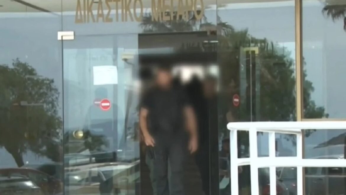 Ρέθυμνο: Στο νοσοκομείο η απολογία του 43χρονου φερόμενου ως εγκέφαλου της εγκληματικής οργάνωσης με τους