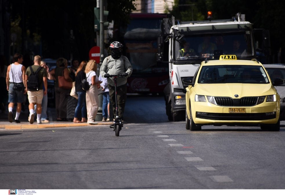 Ανησυχία για τα ηλεκτρικά πατίνια: 400 ατυχήματα με ανήλικους το 2025 – Οι μισοί χρειάστηκε να νοσηλευτούν