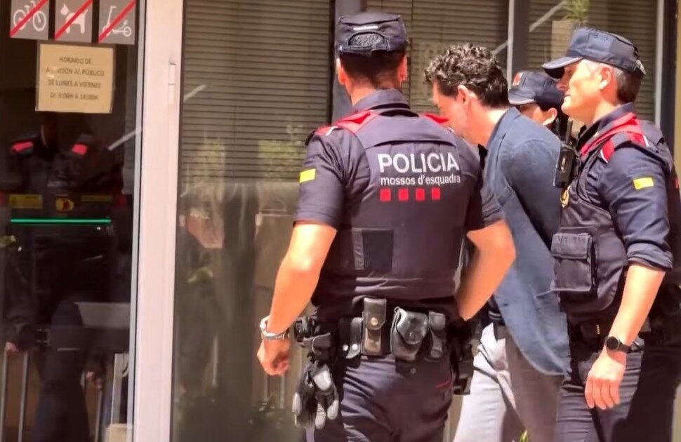 Συνεχίζονται οι αναταράξεις στη Mango: Φεύγει προσωρινά από τη διοίκηση ο Τζόναθαν Άντικ