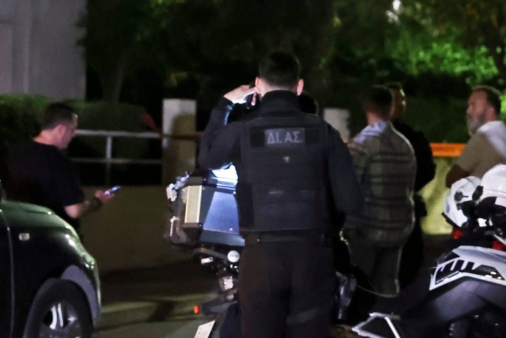Χολαργός: «Πιθανόν ο δράστης να έχει αυτοτραυματιστεί» – Ηχητικά ντοκουμέντα με τις επικοινωνίες των