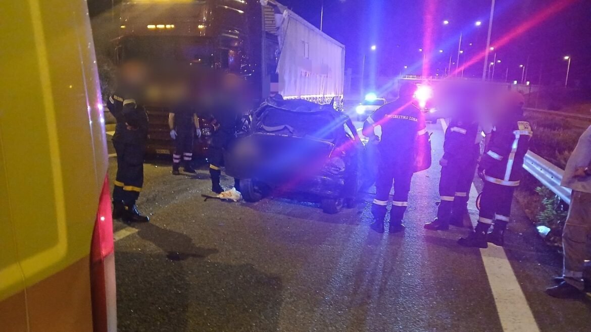 Αιτωλοακαρνανία: Σοβαρό τροχαίο στην Ιόνια Οδό – Νταλίκα προσέκρουσε σε αυτοκίνητο, ένας τραυματίας