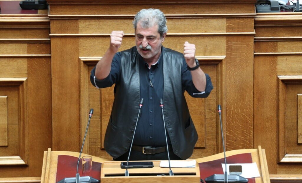 Πολάκης από τη Βουλή: «Δεν είμαι ανεξάρτητος, ήμουν και είμαι ΣΥΡΙΖΑ»