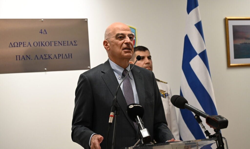 Δένδιας: Η πατρίδα έχει ανάγκη διότι υφίσταται απειλή
