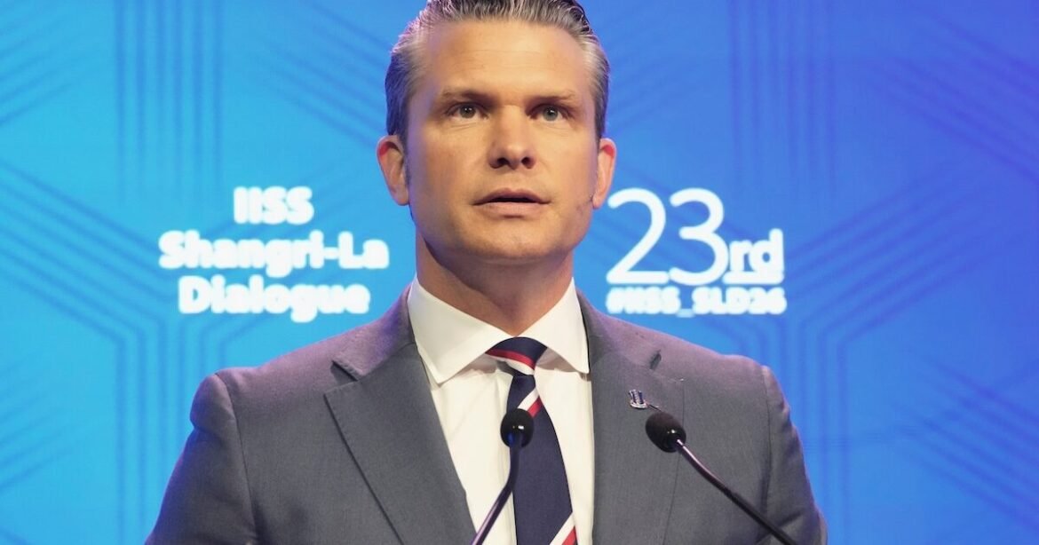 Χέγκσεθ: «Η Ευρώπη να σταματήσει τα κηρύγματα» – Έρχονται μεγάλες αποφάσεις για το ΝΑΤΟ