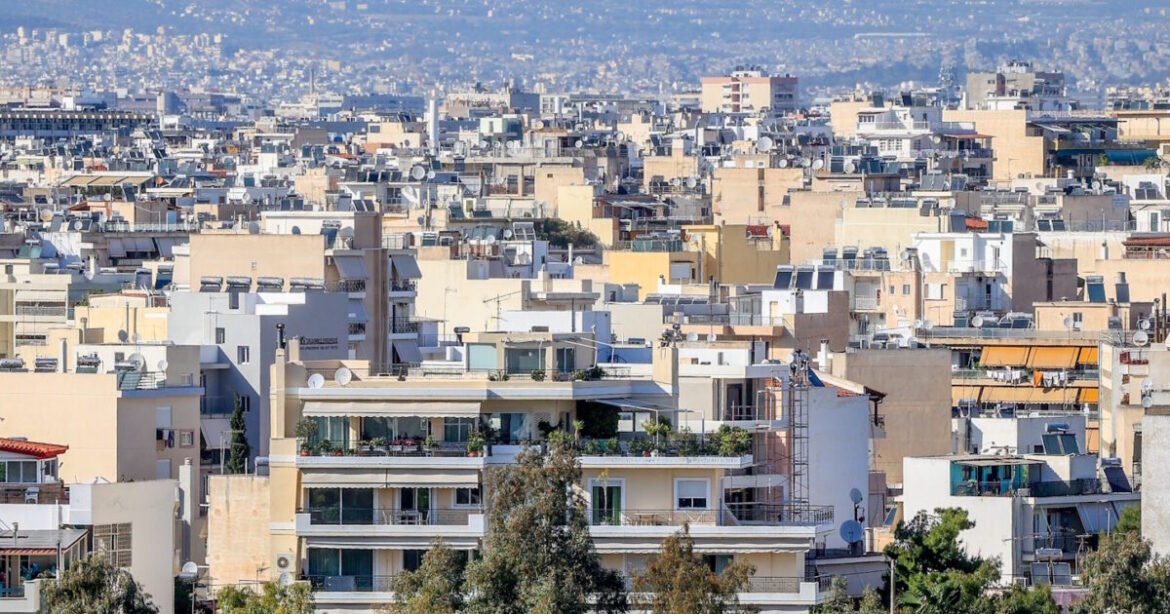Νέο «Ανακαινίζω» με μεγαλύτερη περίμετρο – Περισσότεροι δικαιούχοι και επιδοτήσεις έως 36.000 ευρώ ανά κατοικία