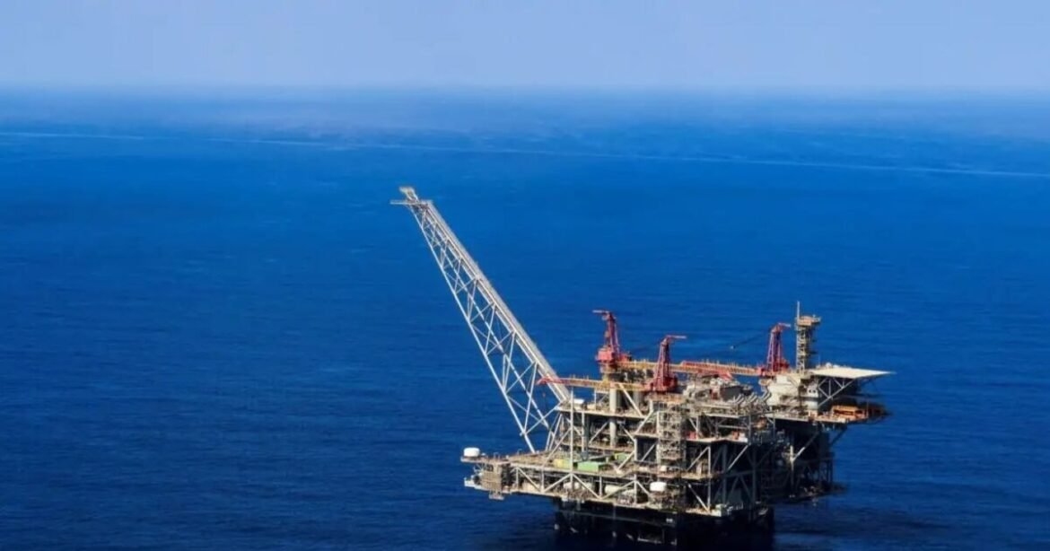 H Chevron στην Ελλάδα: Ο διεθνής τύπος σχολιάζει την κίνηση στο Βlock 10 ανοιχτά του Κυπαρισσιακού