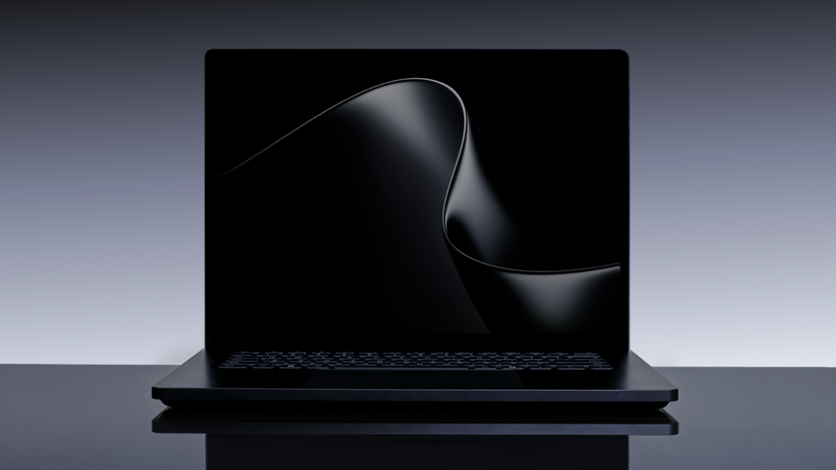 Microsoft Surface Laptop Ultra: Το πιο ισχυρό Surface στην ιστορία έρχεται με το superchip Nvidia RTX Spark
