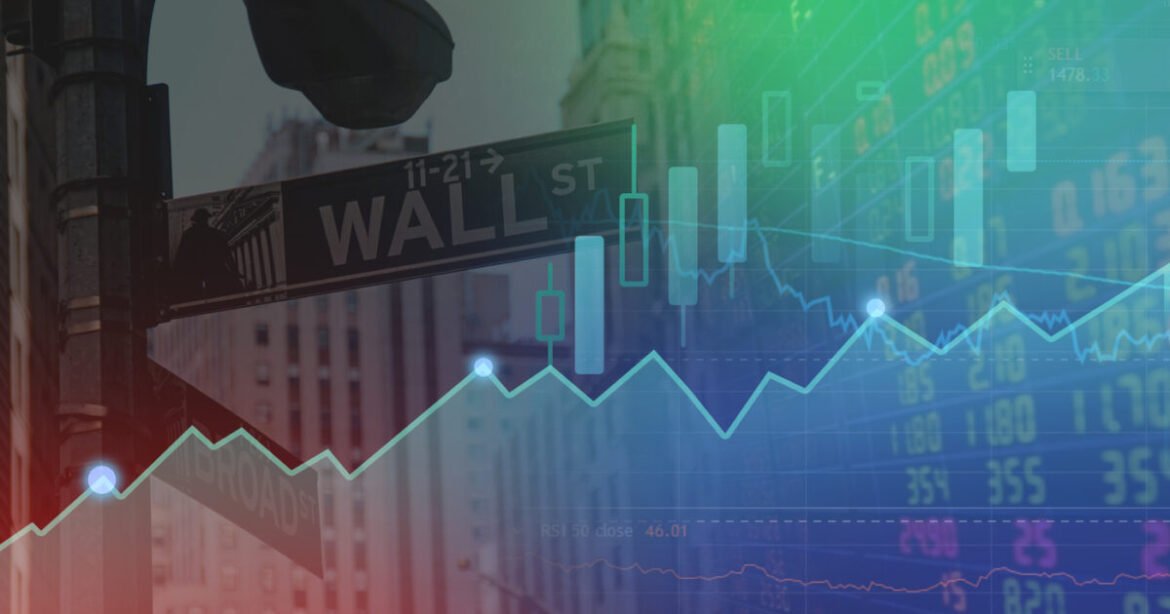 Wall Street: Άλμα για τον Dow άνω των 200 μονάδων, πάνω από τις 7.600 μονάδες για πρώτη φορά ο S&P
