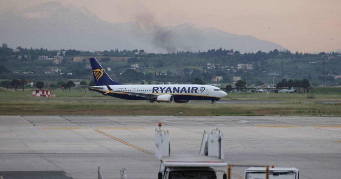 Ryanair κατά Fraport Greece με αφορμή τα τέλη στο αεροδρόμιο Καλαμάτας