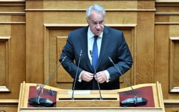 Ενταση στη Βουλή για το Μεταναστευτικό και το ερώτημα Βορίδη «θα τη βουλιάξουμε τη βάρκα;»