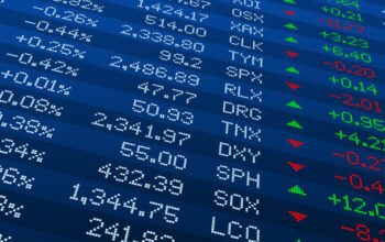 Διπλό pressing στους servicers ^ πώς ανάσανε το εμπορικό έλλειμμα ^ τα χαμηλά περιθώρια των σουπερμάρκετ ^ ο μηδενικός δανεισμός της Κέκροψ ^ τι αλλάζ