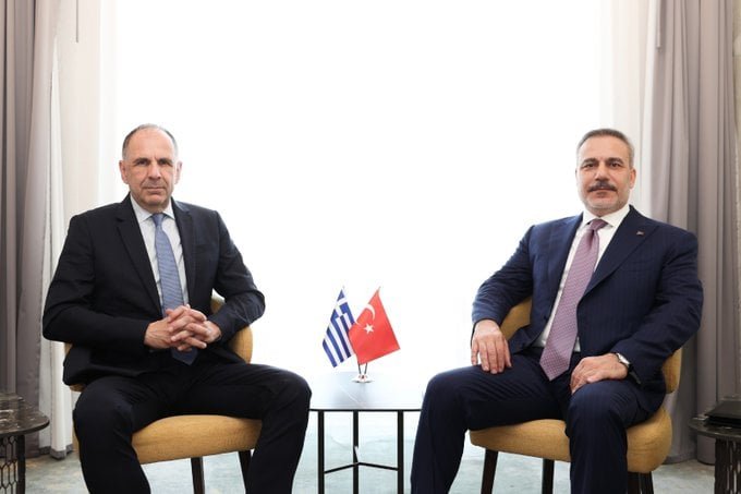 Τετ α τετ Γεραπετρίτη-Φιντάν στη Σόφια στη σκιά του «νόμου» για τη «Γαλάζια Πατρίδα»