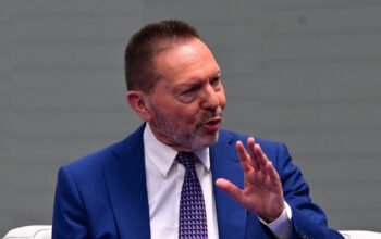 Στουρνάρας για νόμο Κατσέλη: Δεν είναι καθαρή η απόφαση του Αρείου Πάγου