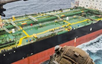 Ένταση στη Μάγχη – «Ρεσάλτο» Βρετανών σε ρωσικό τάνκερ του «σκιώδους στόλου»