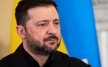 Συνάντηση με τον Πούτιν στις ΗΠΑ θέλει ο Ζελένσκι: «Θα δούμε τι θα προκύψει»