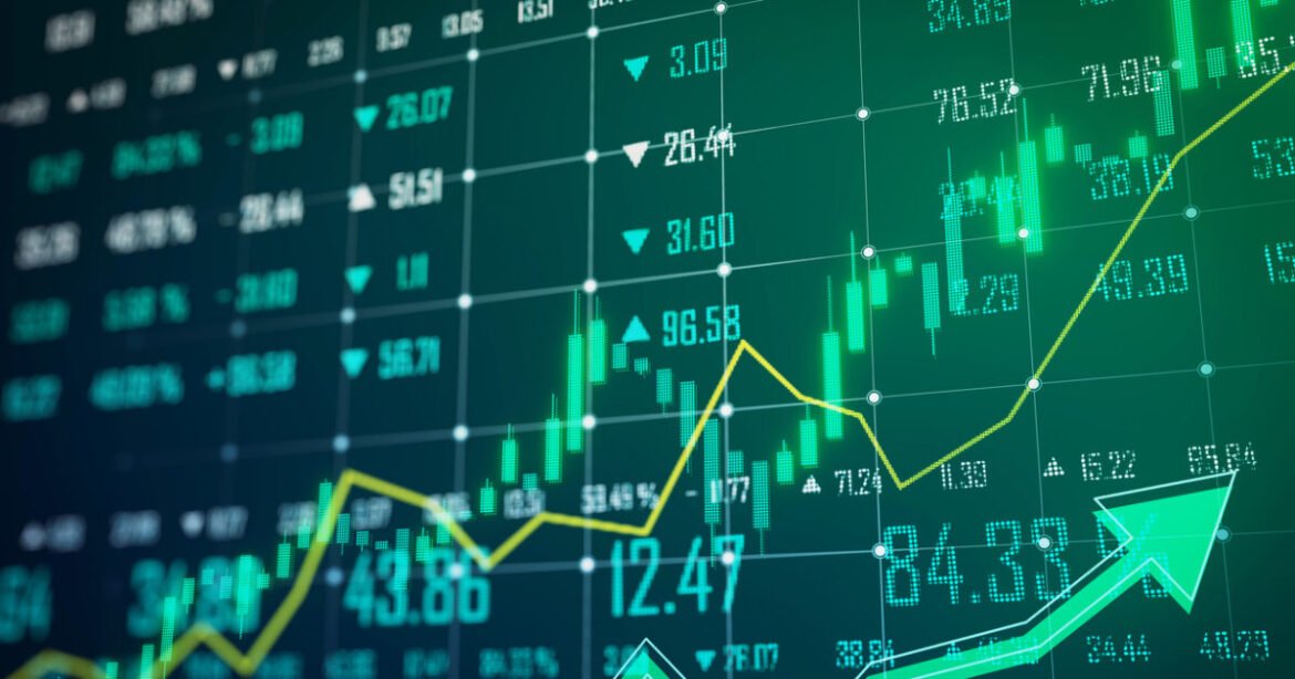 Σε υψηλά 17 ετών έκλεισε το ΧΑ, κέρδη στην Ευρώπη ενώ ταχύτητα ανεβάζουν οι δείκτες στη Wall Street