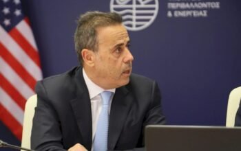 Παπασταύρου: Η Ελλάδα με τη Chevron και την ExxonMobil βρίσκεται στο ραντάρ των δύο μεγαλύτερων ενεργειακών εταιρειών παγκοσμίως