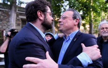 Tέλος και ο Ζαχαριάδης από τον ΣΥΡΙΖΑ – Πολάκης για Φάμελλο: Λέει ακαταλαβίστικα