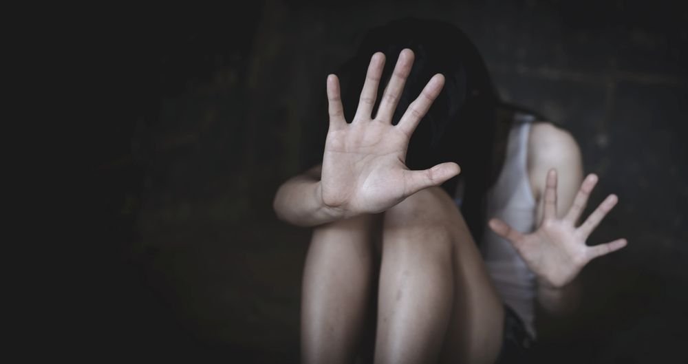 Φρίκη στο Πακιστάν: Την βίαζαν επί ένα χρόνο, την ανάγκασαν σε έκτρωση και πέθανε