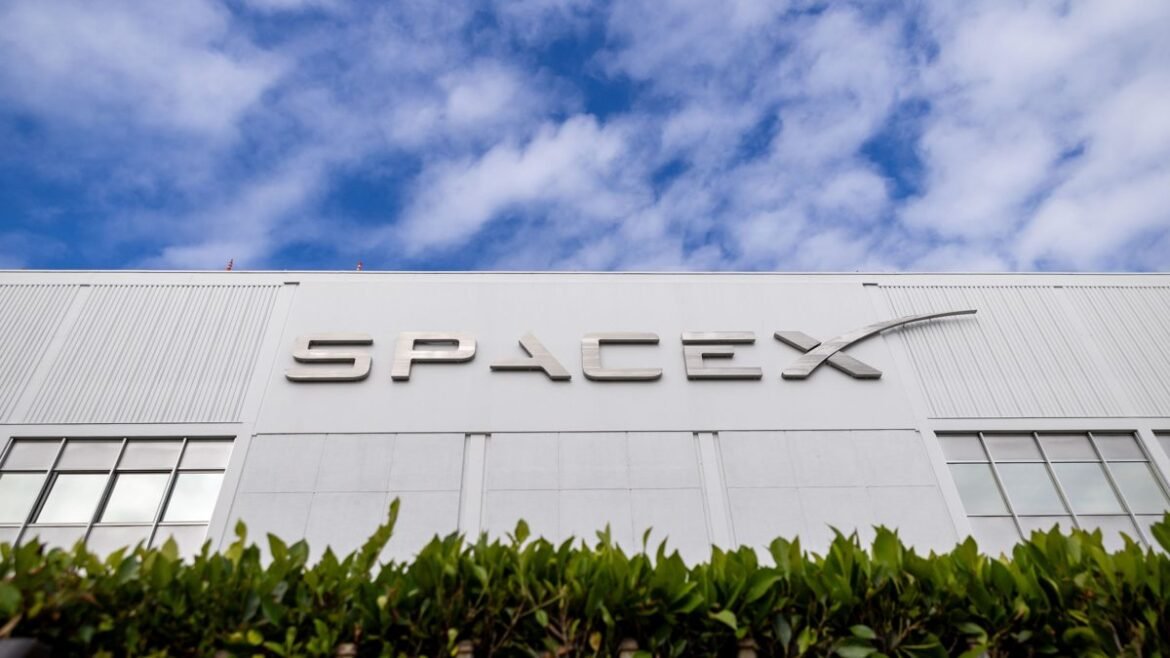 SpaceX: Εξαγορά-μαμούθ 60 δισ. δολαρίων της Cursor για την απόλυτη κυριαρχία στην AI