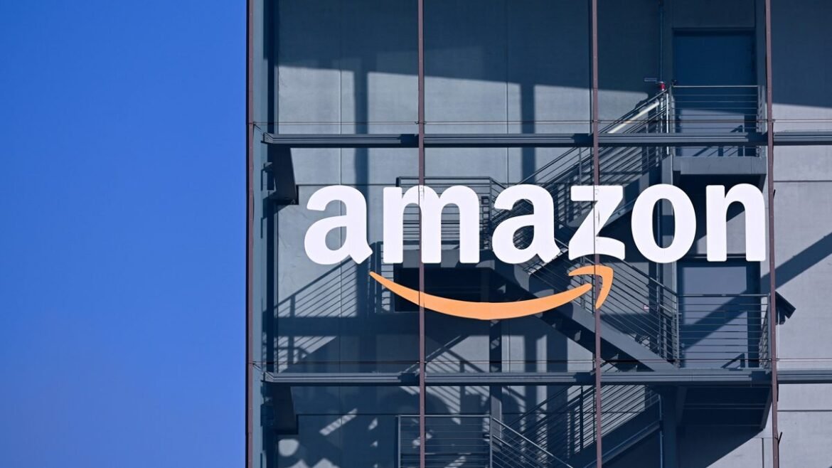 Amazon: Στο στόχαστρο εργαζόμενοι που υποστήριξαν το «μπλόκο» στα data centers του Σιάτλ