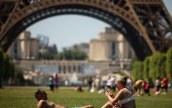 «Κόκκινος» συναγερμός: Πρωτοφανείς καύσωνες με 40 βαθμούς σε Γερμανία, Γαλλία και Ιταλία