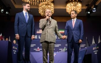 Ιράν: «Πάγωσαν αλλά δεν τελείωσαν» οι συνομιλίες με τις ΗΠΑ μετά τις απειλές Τραμπ