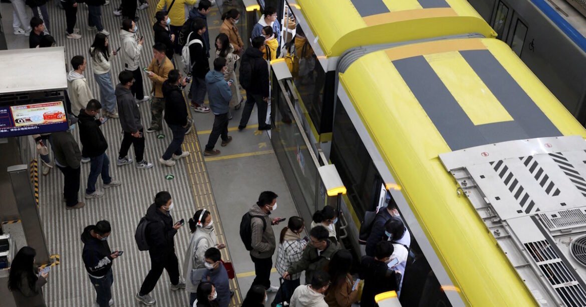 Κίνα: Μείωση των εισαγωγών πετρελαίου και μετά τον πόλεμο στο Ιράν βλέπουν αναλυτές λόγω στροφής στην ηλεκτροκίνηση