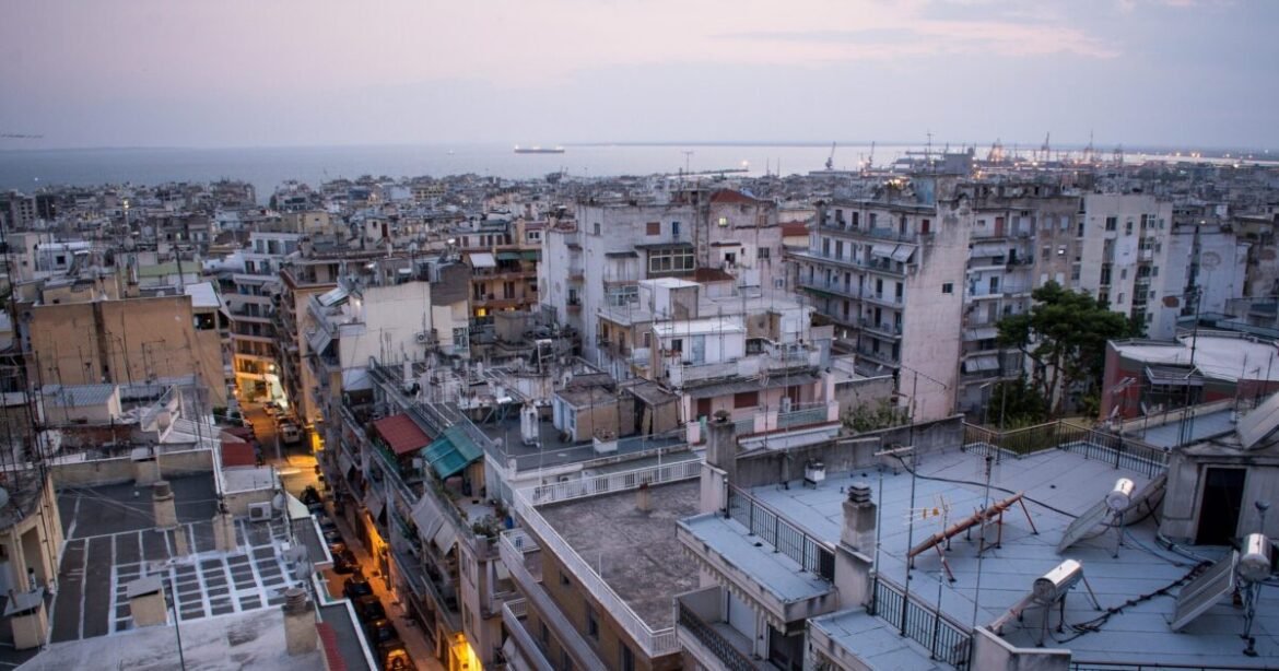 Airbnb: Αλλάζει ο χάρτης από 1η Ιουλίου – Στοπ στις νέες άδειες και στη Θεσσαλονίκη
