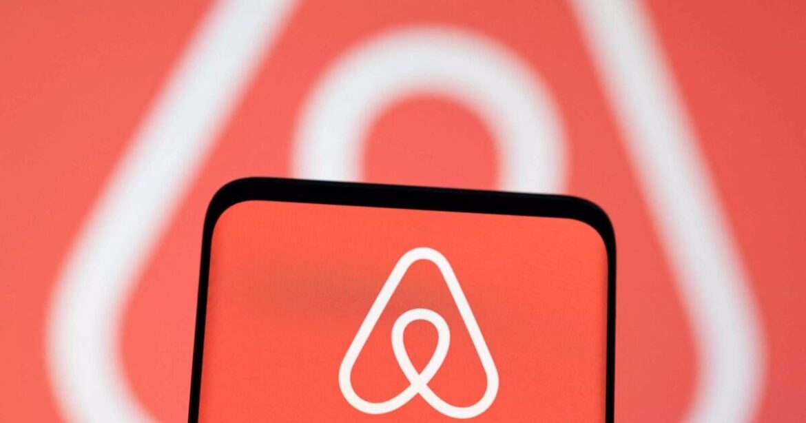 Τι αλλάζει στο μπλόκο Airbnb λόγω κληρονομιάς ^ ρωγμή στην αύξηση τιμών ακινήτων ^ οι ταινίες κάνουν καλό στην οικονομία ^ το αμυντικό hub της Metlen