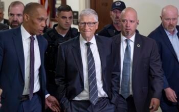 Πώς ο Επστάιν προσπάθησε να παγιδεύσει τον Μπιλ Γκέιτς με τις εξωσυζυγικές σχέσεις με Ρωσίδες – Το άγνωστο email