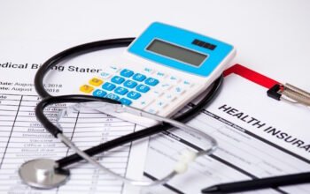Αυξήσεις 8,2% στα μακροχρόνια συμβόλαια υγείας δείχνει έρευνα της Αρχής Ελέγχου της Αγοράς