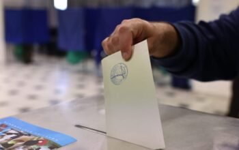 Δημοσκόπηση GPO: Στο 29,4% η ΝΔ στην εκτίμηση ψήφου – Ο Τσίπρας στο 16,3%