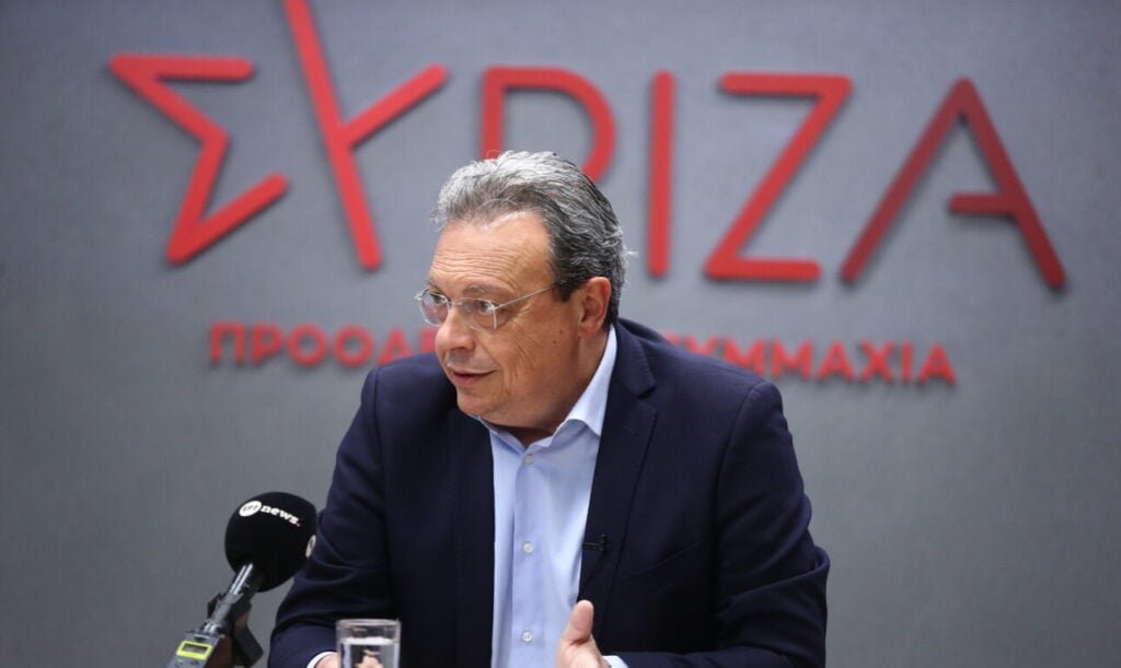 Νέες αιχμές Φάμελλου για εσωκομματική υπονόμευση