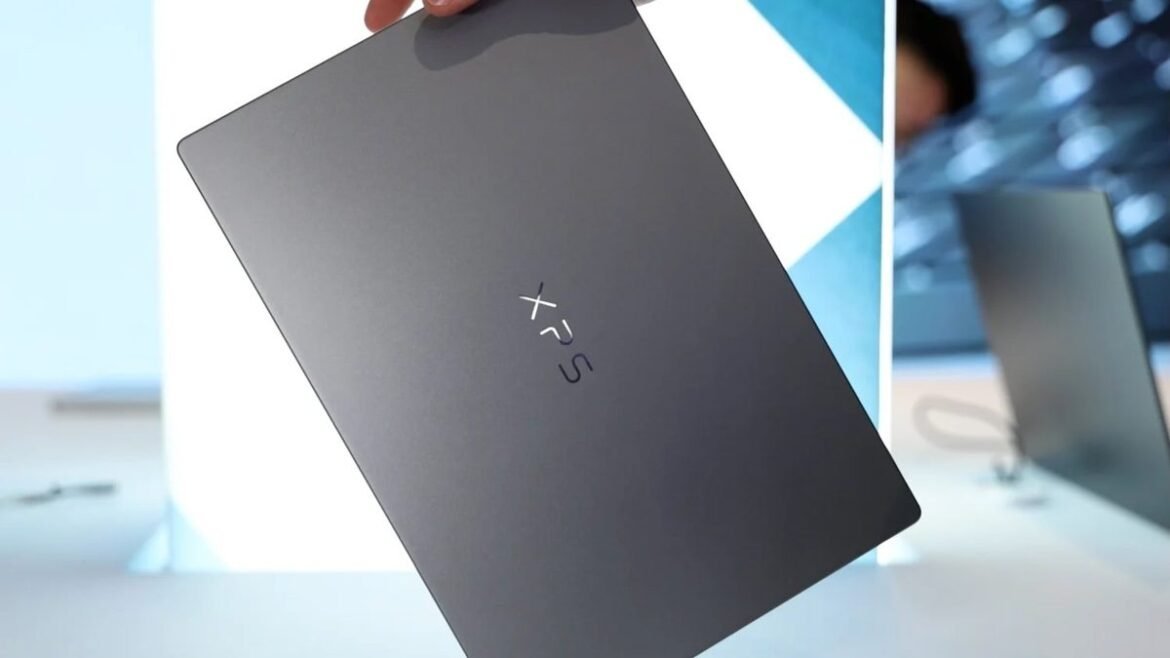 Η Microsoft «πετάει το γάντι»: Προτάσσει το Dell XPS 13 των $699 ως τον απόλυτο αντίπαλο του MacBook Neo