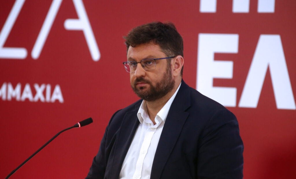 Ο τελευταίος να κλείσει την πόρτα: Παραιτήθηκε και ο Κώστας Ζαχαριάδης από τον ΣΥΡΙΖΑ