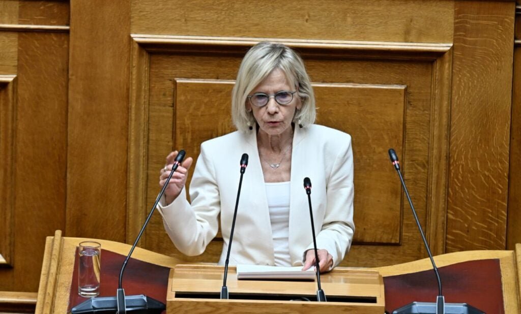 Αποχωρεί από τους Δημοκράτες του Κασσελάκη και η Γιώτα Πούλου