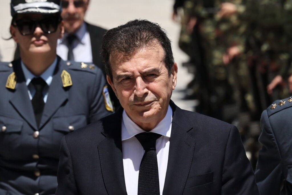 «Η Δημοκρατία μας πάντα νικάει στο τέλος», το μήνυμα Χρυσοχοΐδη για το μπαράζ συλλήψεων