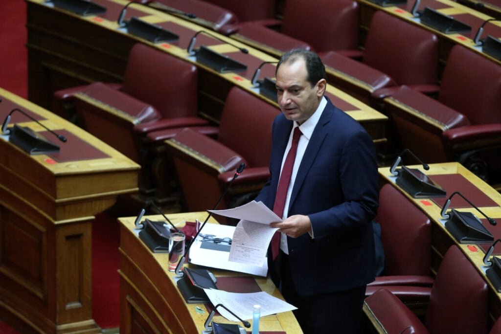 Δεν θέλει την έδρα Καραμέρου ο Σπίρτζης – τι λέει για Τσίπρα