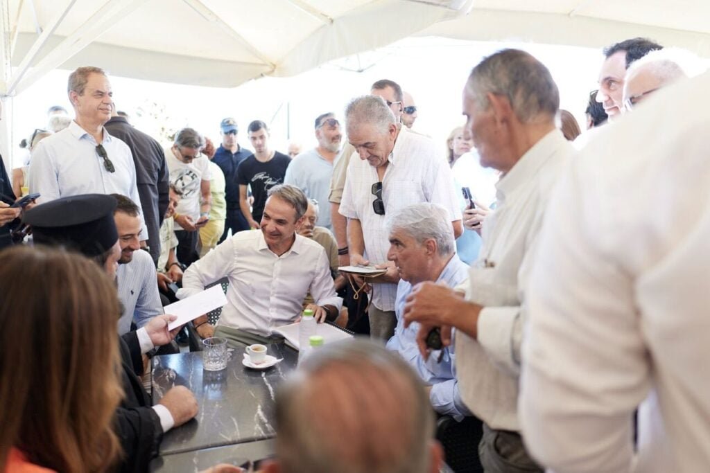 Παρά την εκλογολογία ο Μητσοτάκης επιμένει: Σας θέλω έτοιμους για την άνοιξη του 2027
