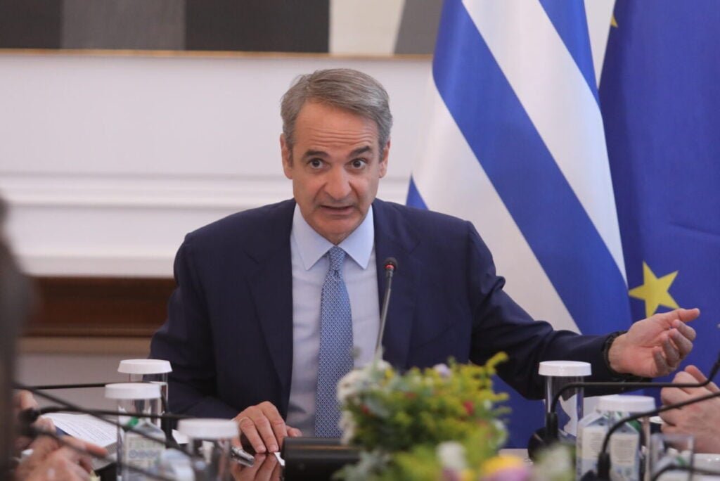Μητσοτάκης: Εντιμοι πολιτικοί διασύρθηκαν – ποιος θα ζητήσει συγγνώμη; (και ένα «καρφί» για την Ευρωπαϊκή Εισαγγελία)