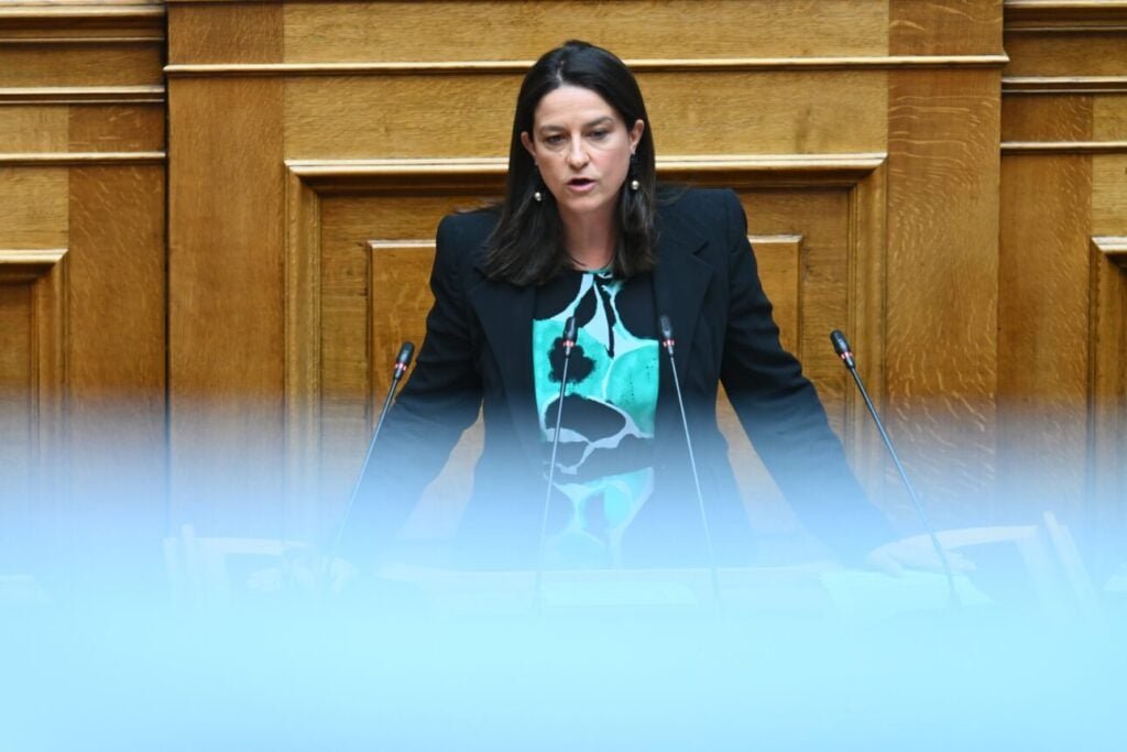 Καταργούνται οι περικοπές στις συντάξεις χηρείας: Στις πληρωμές του Σεπτεμβρίου οι αυξήσεις