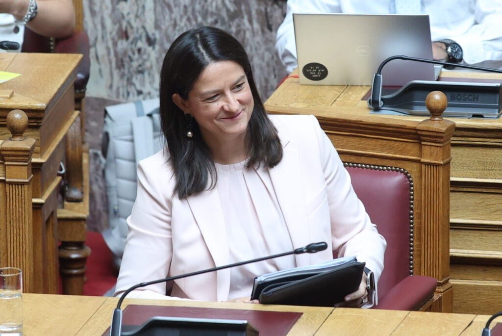 Βουλή: Ευρεία διακομματική στήριξη για τις συντάξεις χηρείας