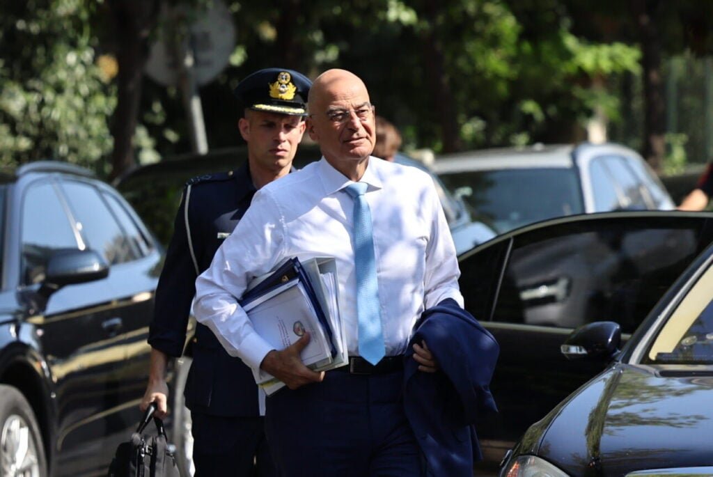 Δένδιας: Aυτά είναι τα δέκα νέα εξοπλιστικά των €4,3 δισ. – και έπεται συνέχεια…
