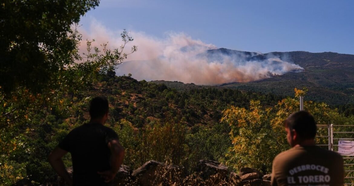 Πύρινη κόλαση σε Γαλλία και Ισπανία: Κάηκαν σπίτια – 63.000 άνθρωποι εγκατέλειψαν το Καπ Φερέ