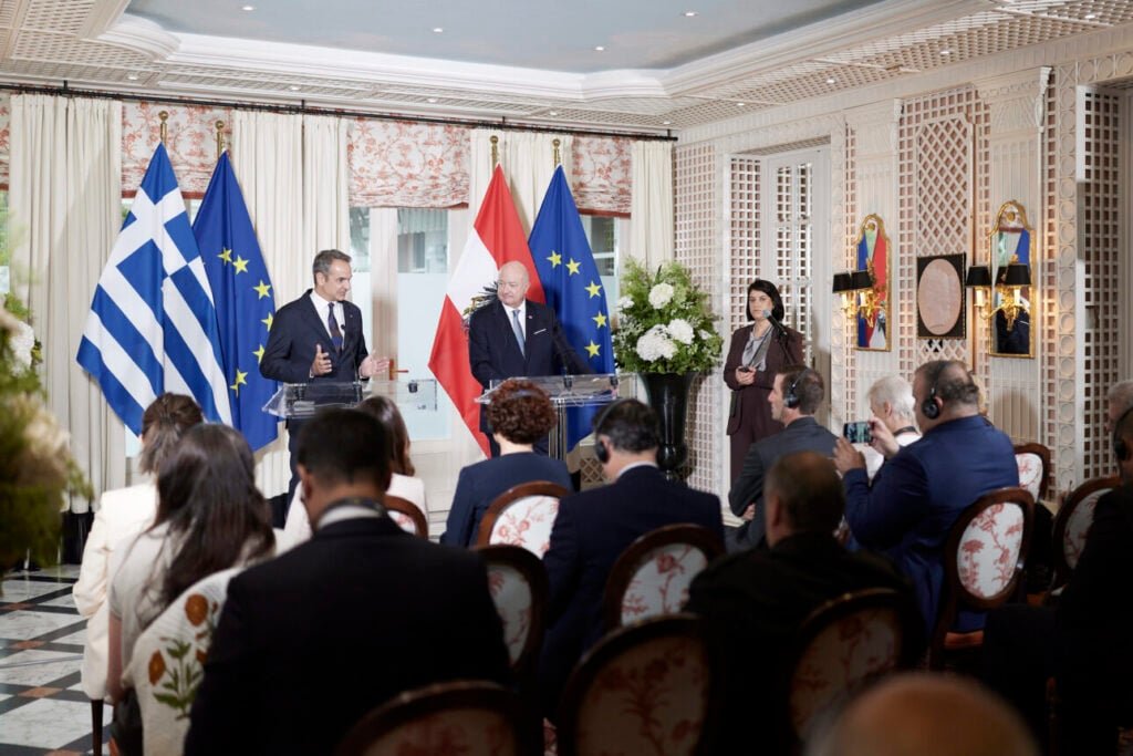 Μητσοτάκης με καγκελάριο Στόκερ: Δράση τώρα για το αυξημένο κόστος ενέργειας
